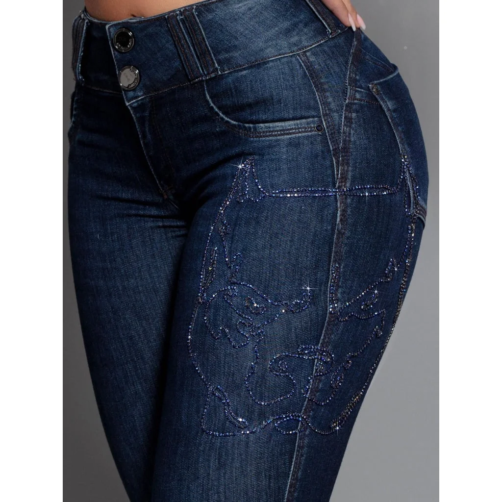 Calça Empina Bumbum Pit Bull Jeans Logomania Pedrarias